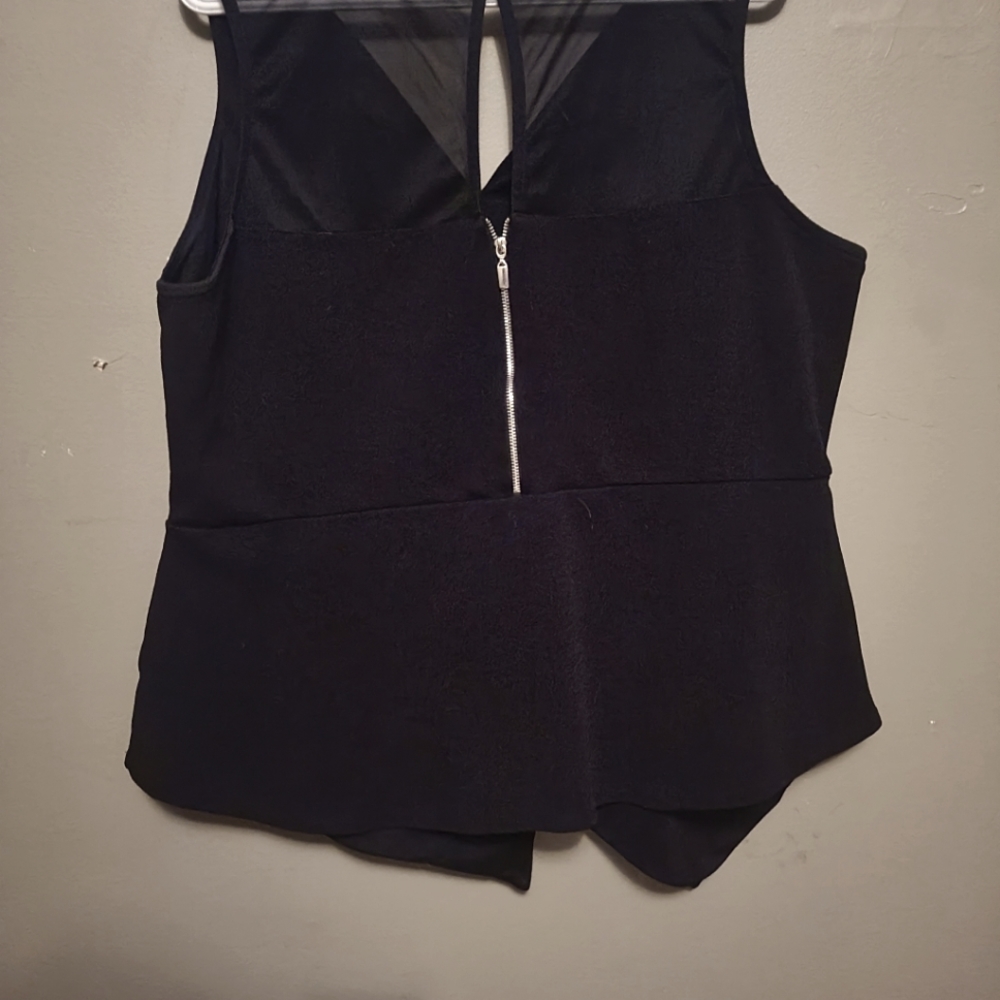 Rickis top - Picture 2 of 2
